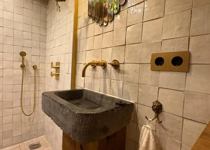 Bed & Breakfast Bellamy Amsterdam